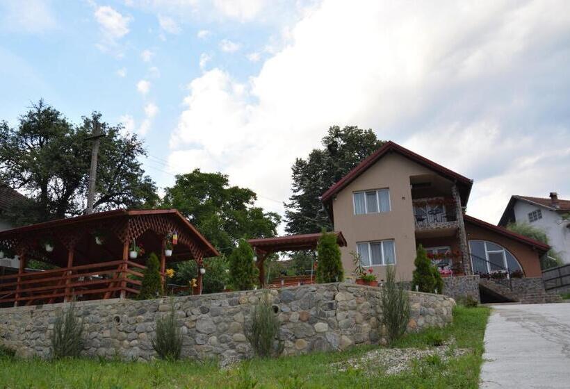 پانسیون Bogdan Si Raluca