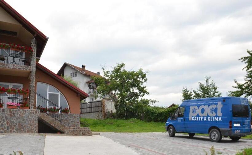 پانسیون Bogdan Si Raluca