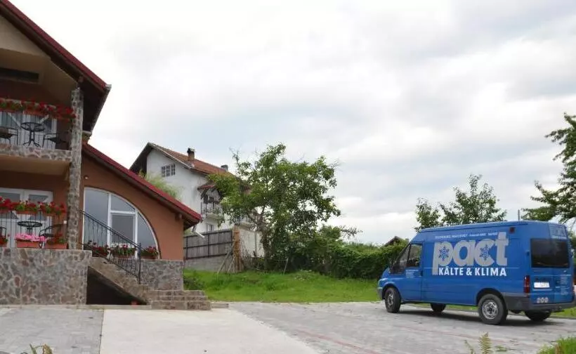 پانسیون Bogdan Si Raluca