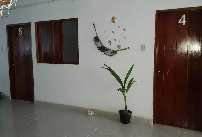 Majatalo Hostal Adrimar