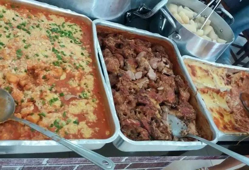 Pensão Pousada Carlitos