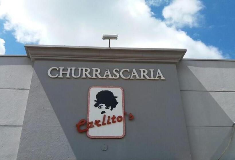 بنسيون Pousada Carlitos