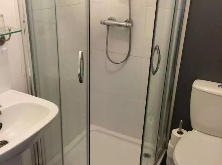 ペンション Stone Cottage