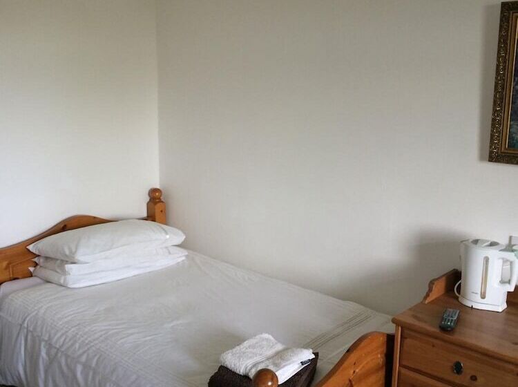 ペンション Stone Cottage