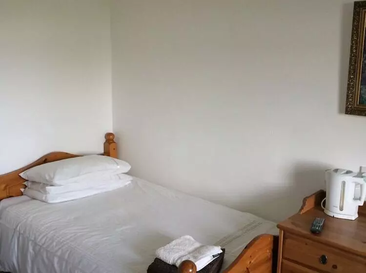 ペンション Stone Cottage