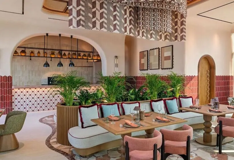 So/ Ras Al Khaimah Hotel & Resort