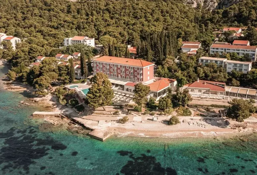 Hotelli Aminess Younique Bellevue