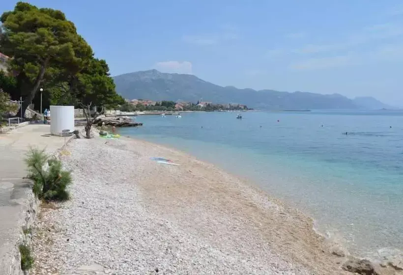 Hotelli Aminess Younique Bellevue