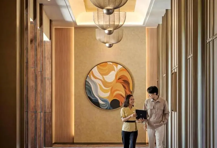 Hotelli Crowne Plaza Labuan Bajo By Ihg
