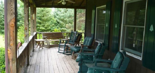 צימר The South Glenora Tree Farm