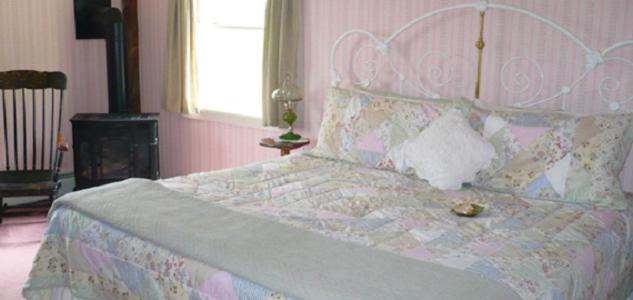 צימר The South Glenora Tree Farm