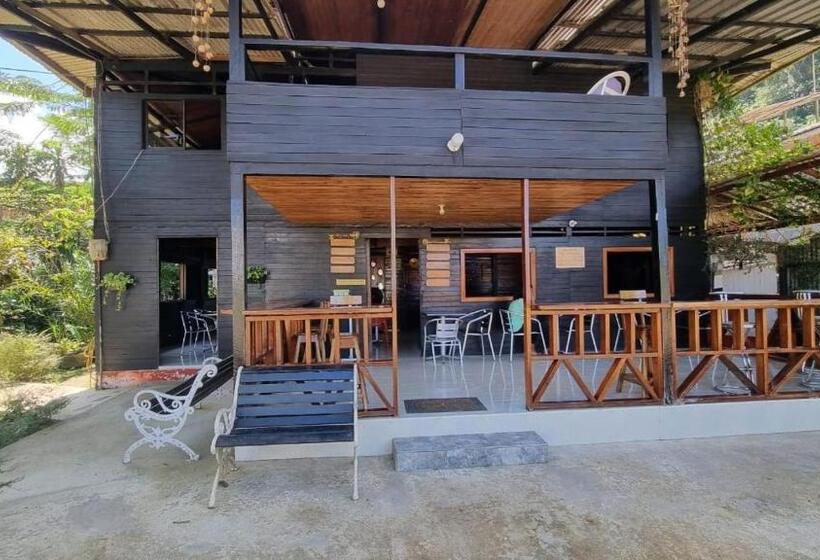 Hotel Bahía Yubarta