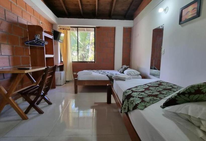 Hotel Bahía Yubarta