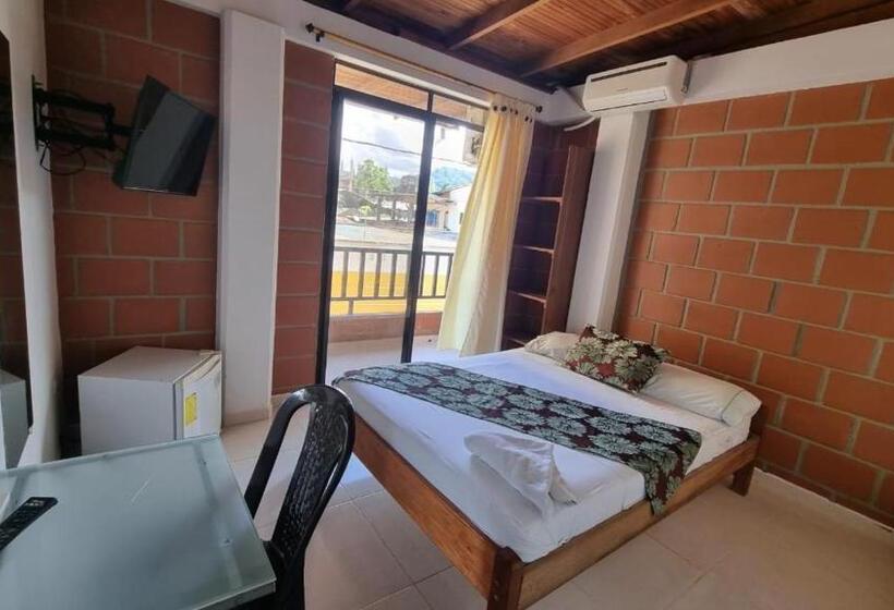 Hotel Bahía Yubarta