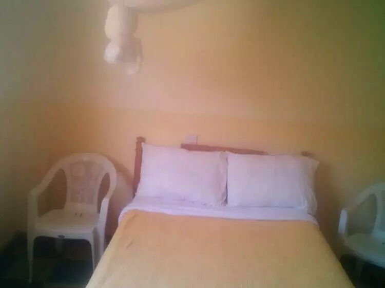 هتل Chania Tourist Lodge