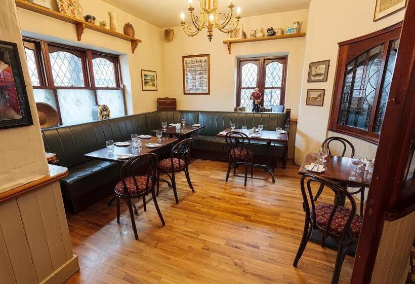 Отель Chester Beatty Inn