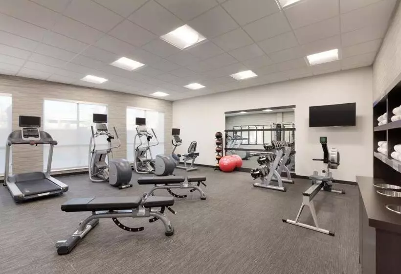 Hotelli Courtyard By Marriott Boston Dedham/westwood