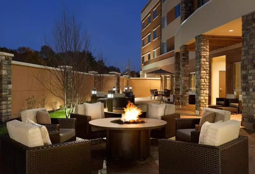 Hotelli Courtyard By Marriott Boston Dedham/westwood