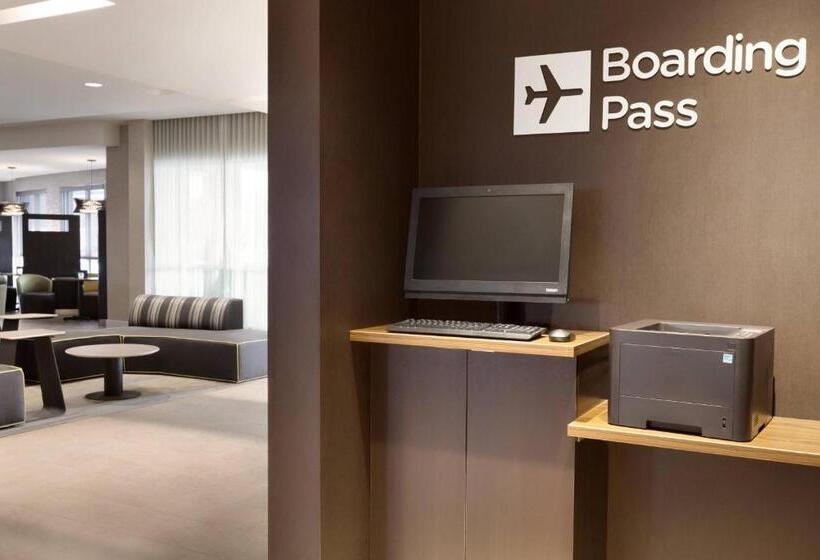 호텔 Courtyard By Marriott Boston Dedham/westwood