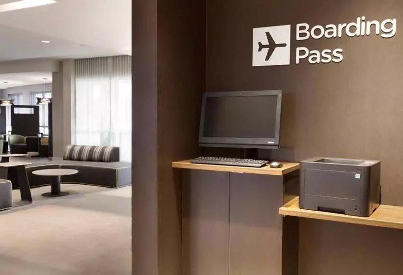 Hotelli Courtyard By Marriott Boston Dedham/westwood