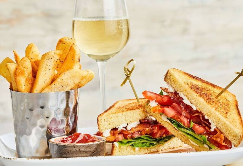 호텔 Courtyard By Marriott Boston Dedham/westwood