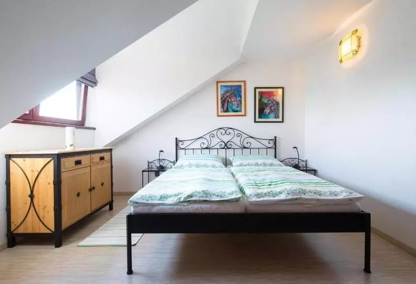 Hotel Farma Loreta