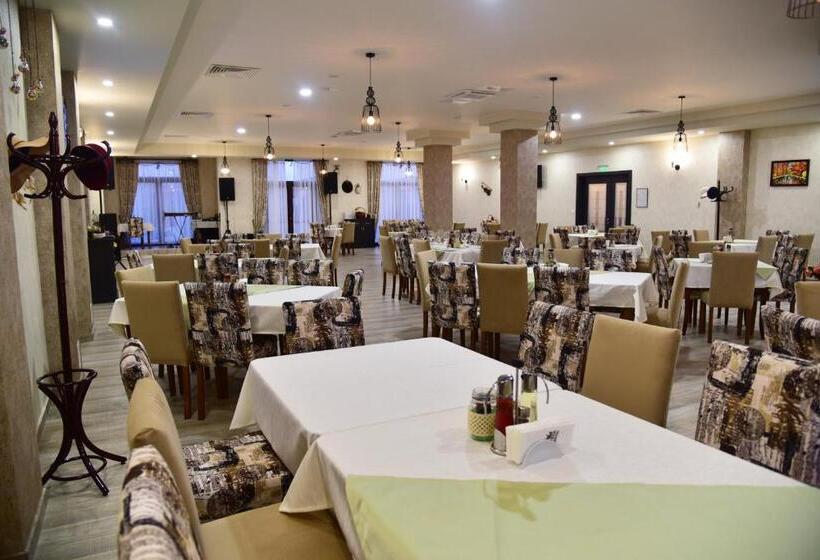 בית מלון כפרי Hesteya