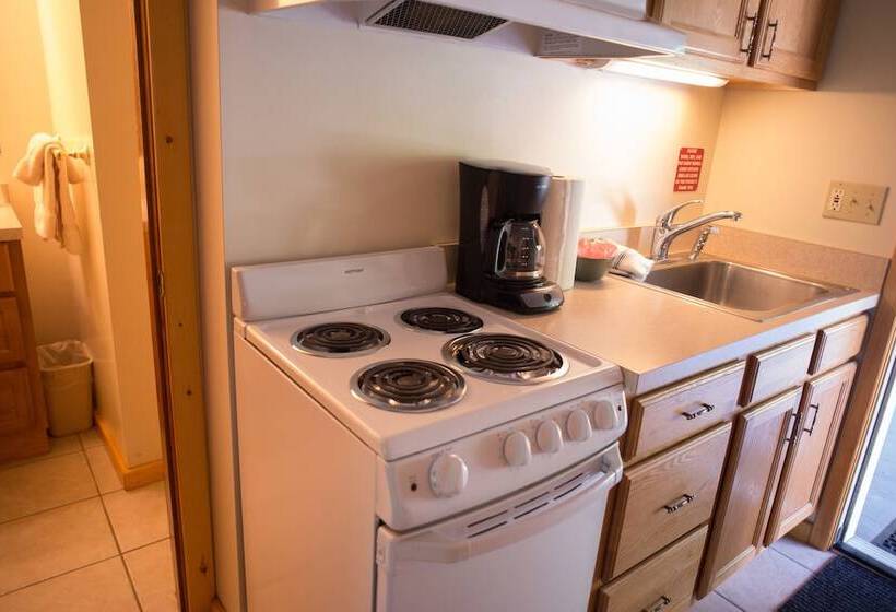 בית מלון כפרי M 22 Inn Suttons Bay