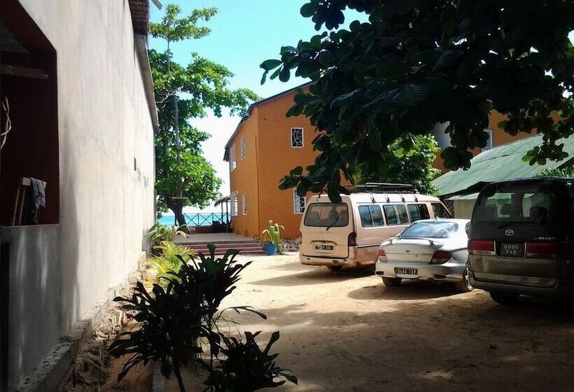 هتل Tropical Paradise Nosy Be