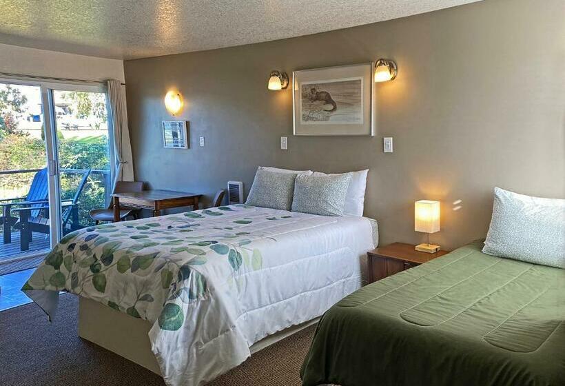 Motel Wheeler On The Bay Lodge And Marina