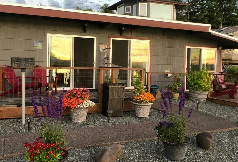 Motel Wheeler On The Bay Lodge And Marina