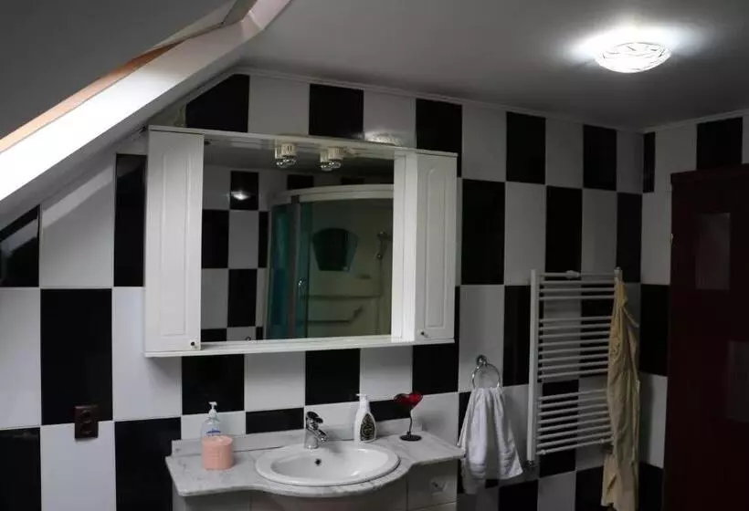 Pension Amelia House