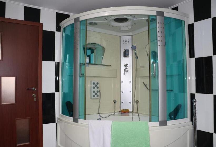 Пансион Amelia House