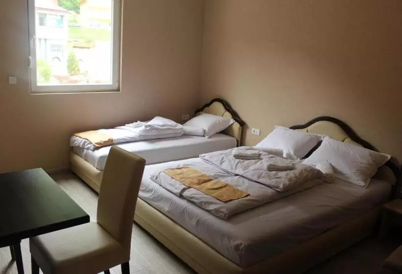 پانسیون Guesthouse Eko Piva