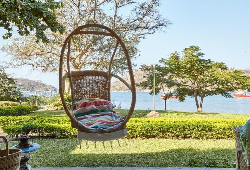 پانسیون Monkey Bay Beach Lodge