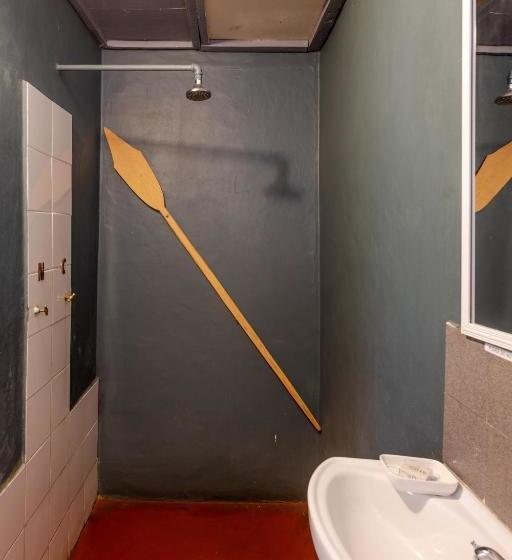 پانسیون Monkey Bay Beach Lodge