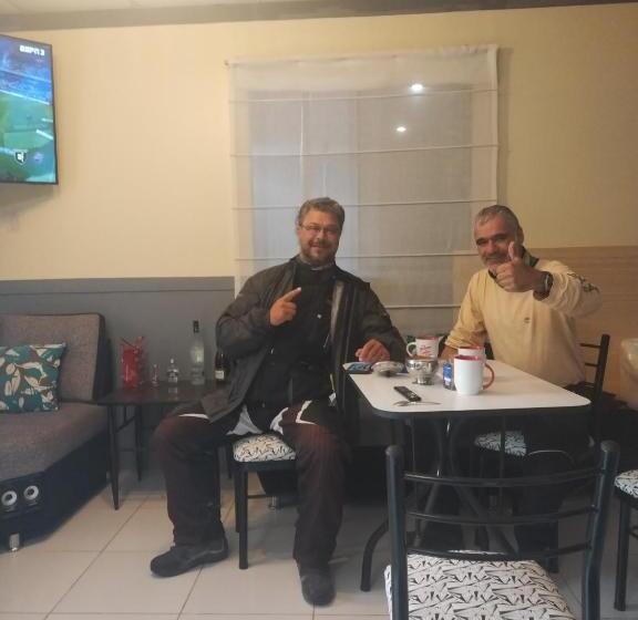 پانسیون Qaleta Azul