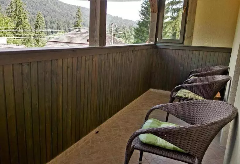 Majatalo Villa Atriolum