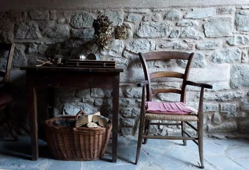 Aamiaismajoitus (B&B) Corte Della Maddalena