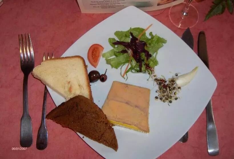 ホテル La Renaissance