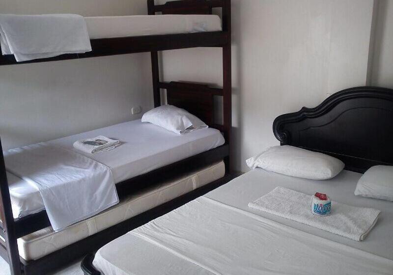 Отель Los Estoraques