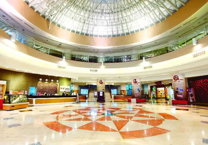 هتل Uniresort Lukang