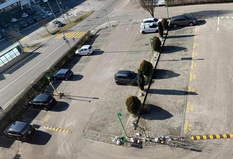 Мотель Lyssach