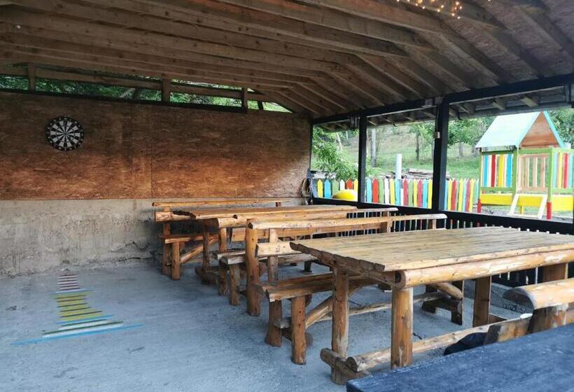 Пансион Casa Noastra