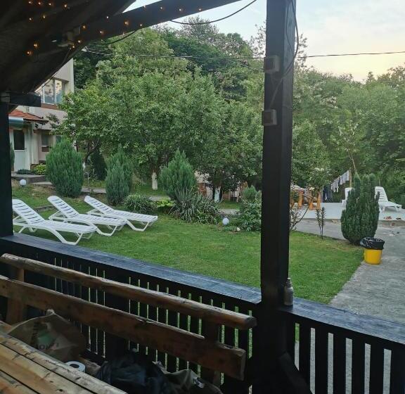 Пансион Casa Noastra