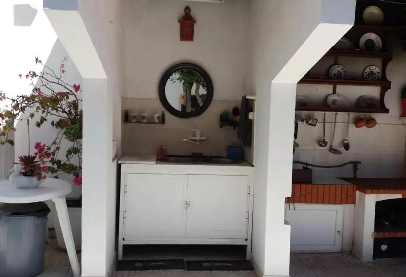 ペンション Country House Alfarim