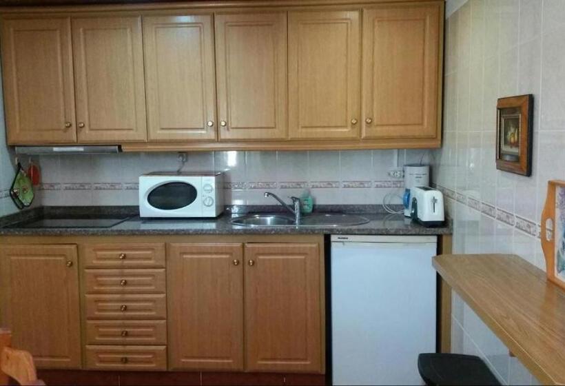 ペンション Country House Alfarim