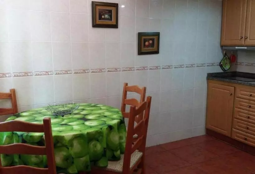 ペンション Country House Alfarim