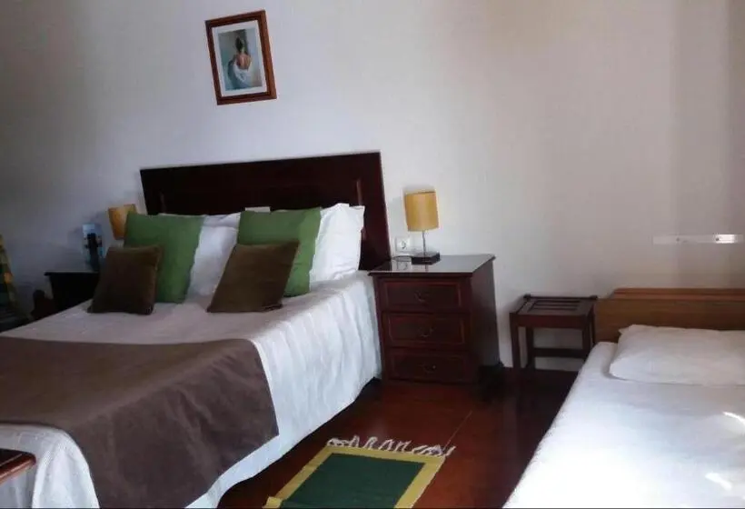 Majatalo Country House Alfarim