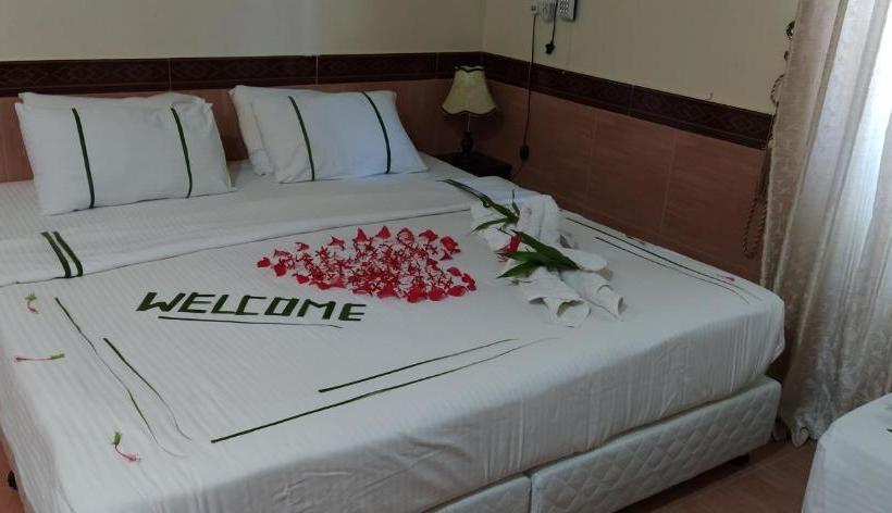 پانسیون Marinabay Villa Himandhoo